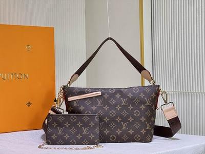 LV Handbags 700